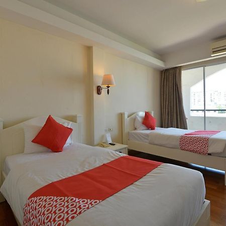 Oyo 109 Ozone Prime Pattaya Hotel Kültér fotó