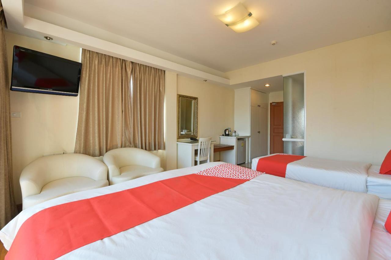 Oyo 109 Ozone Prime Pattaya Hotel Kültér fotó